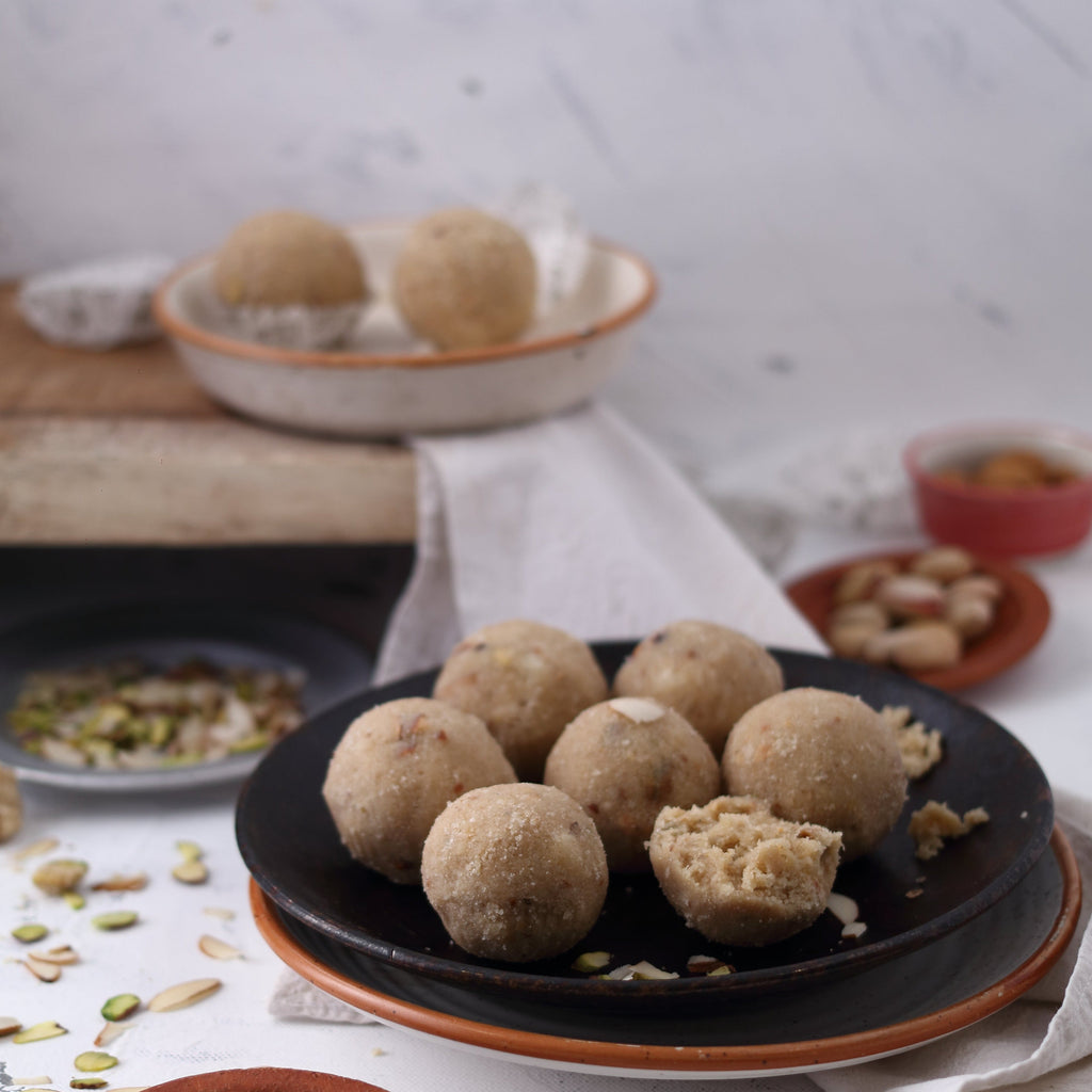 Almond House Gound Laddu | Grocsy