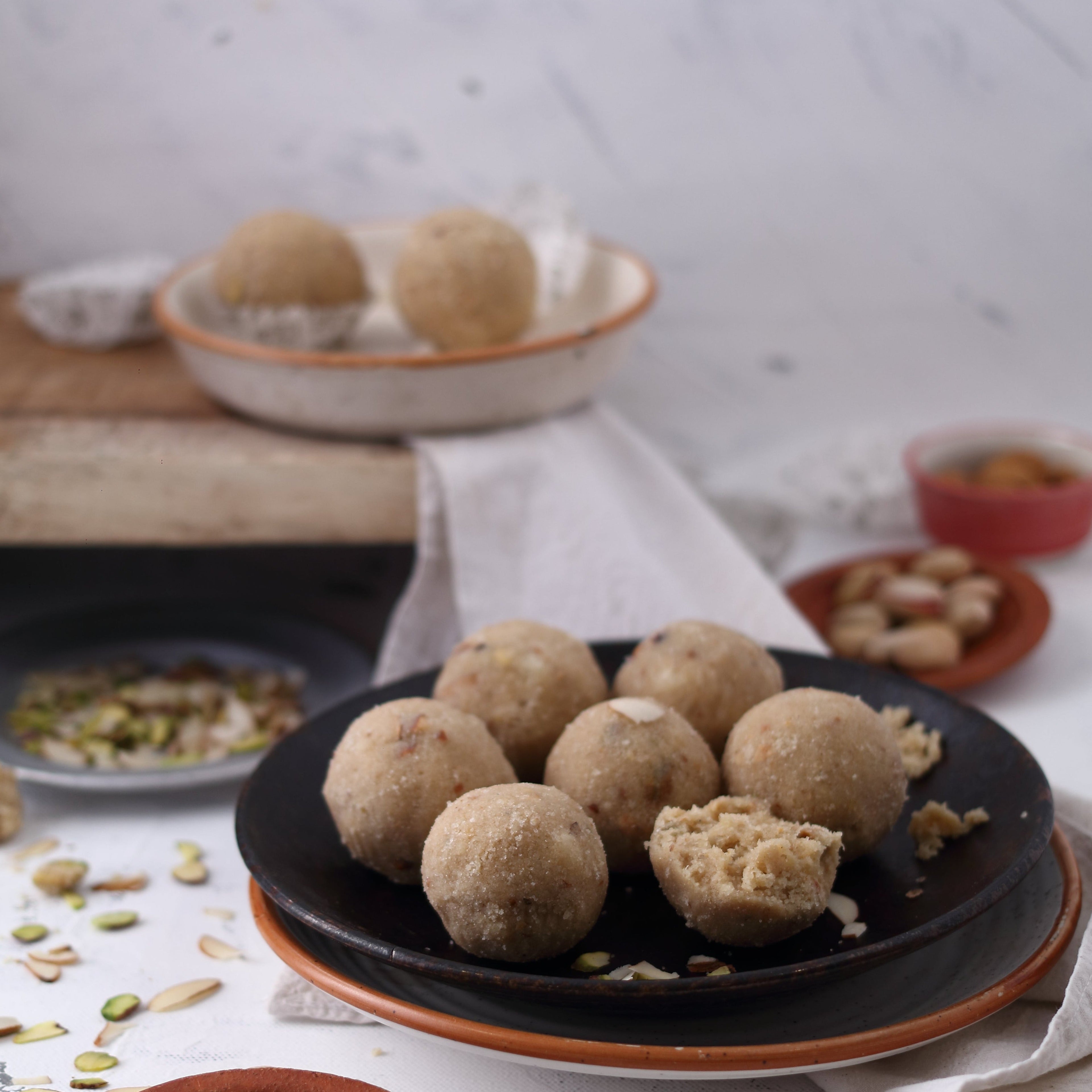Almond House Gound Laddu | Grocsy