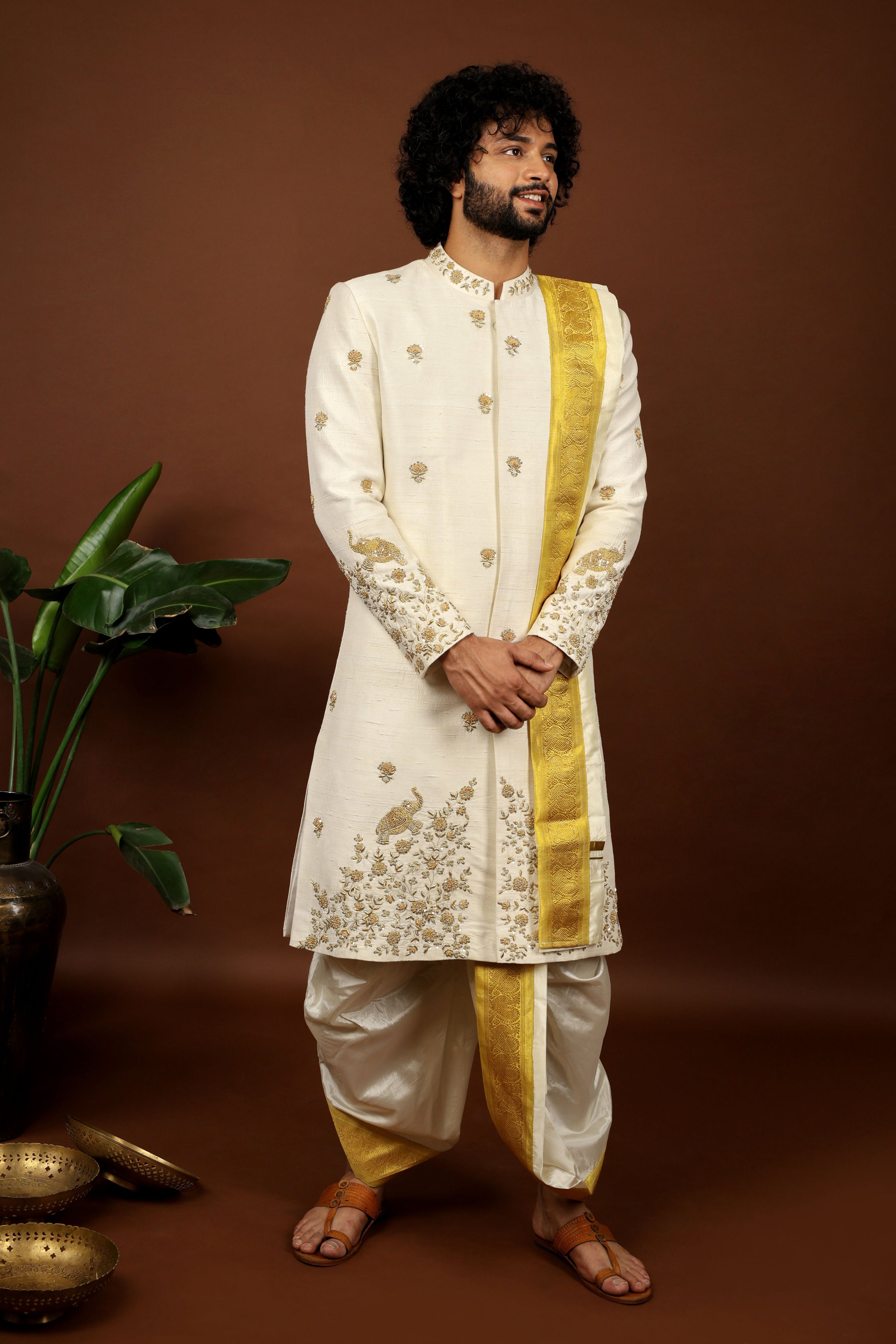 Off White Embroidered Sherwani by Hilo Design | Grocsy