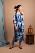 Kaajh Women's Blue Tie Dye Kurta | Grocsy