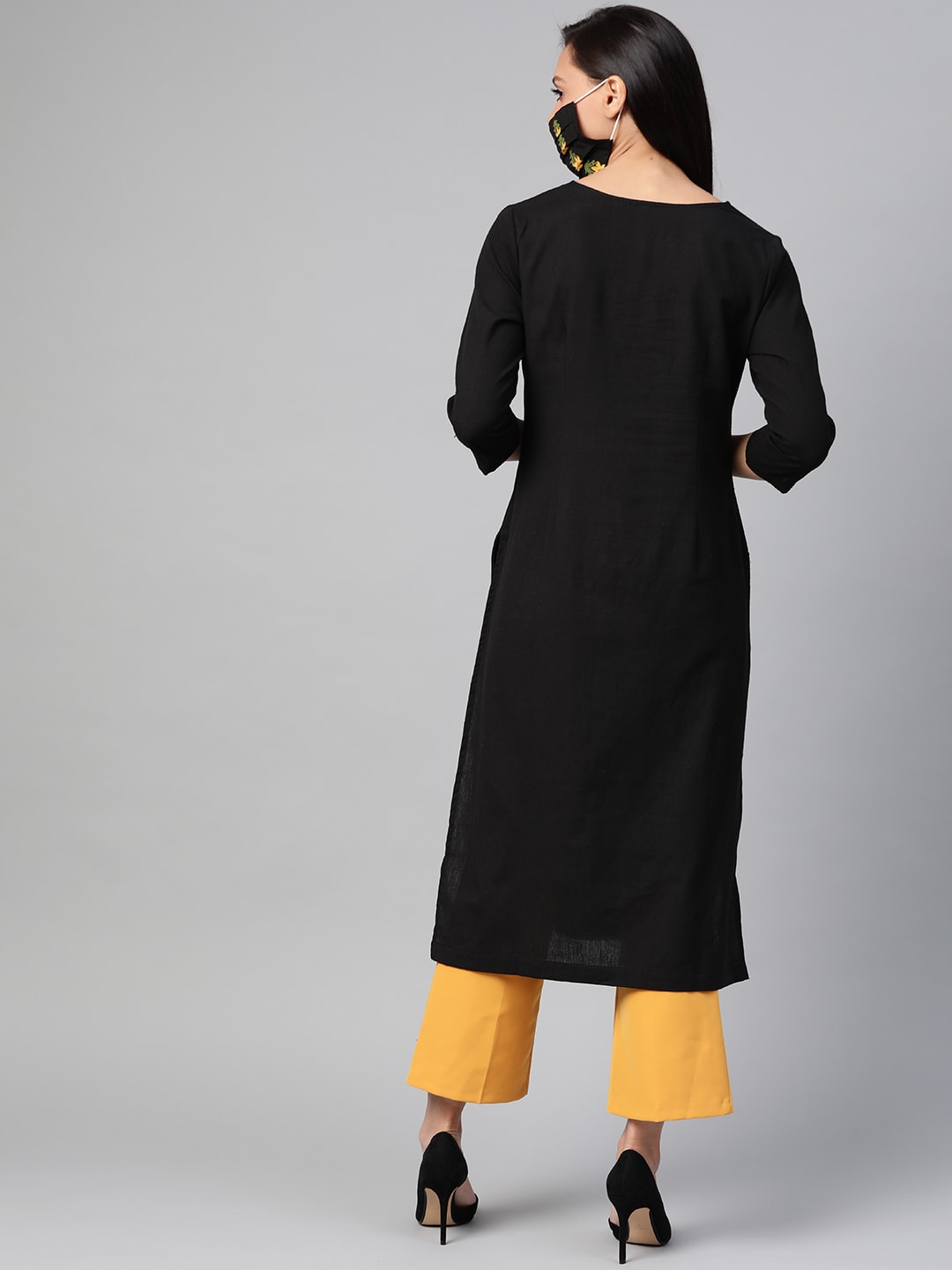 HERE&NOW Women Black Solid Straight Kurta | Grocsy