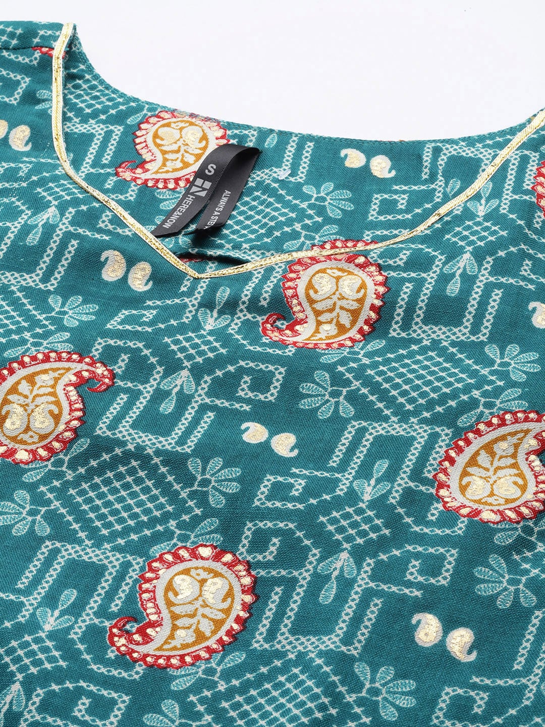 HERE&NOW Floral Printed Regular Kurta with Palazzos | Grocsy