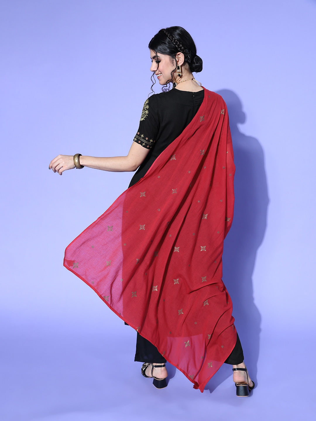 HERE&NOW Women Black & Red Embroidered Kurta Set | Grocsy