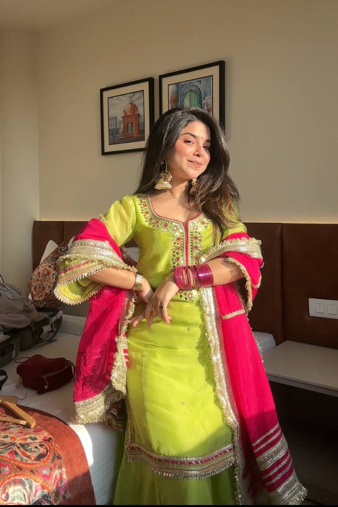 Yash Enterprise Green Faux Blooming Embroidery Sarara Suit | Grocsy