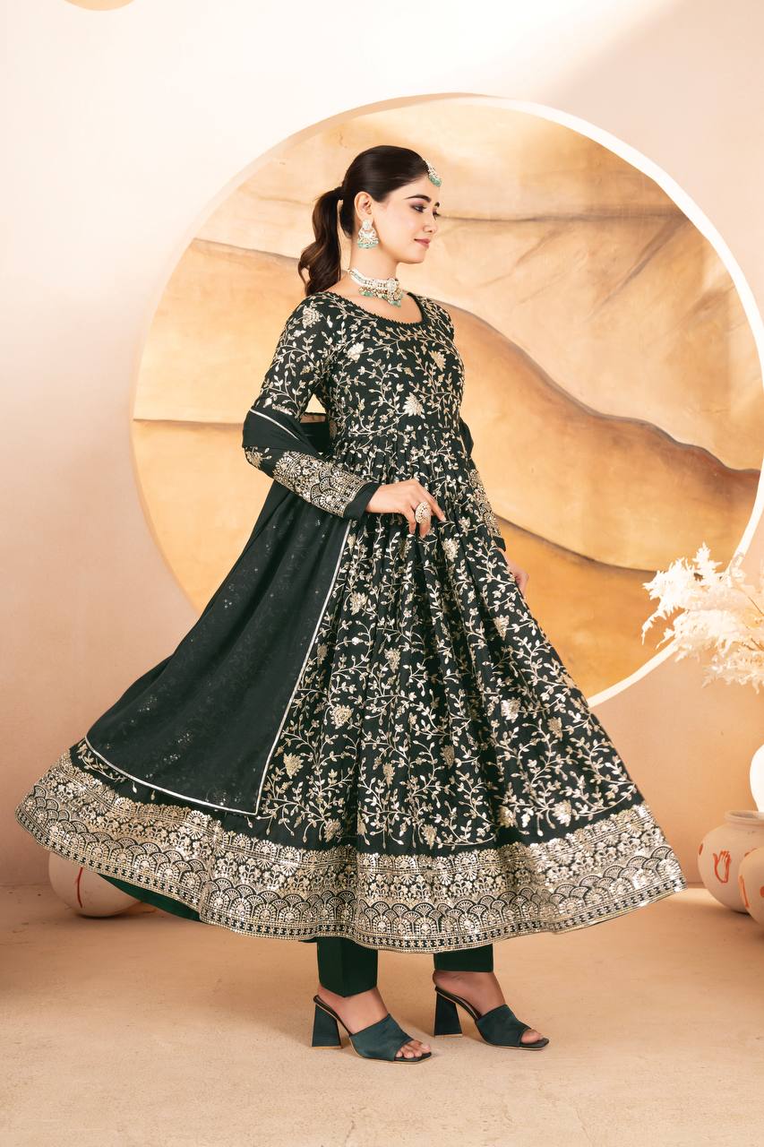 Yash Enterprise Dark Green Star Georgette Embroidered Suit Set | Grocsy