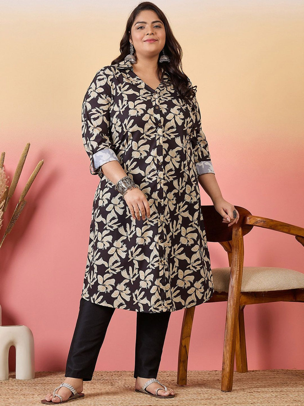 Sztori Plus Size Floral Printed Shirt Collar Roll-Up Sleeves Crepe Pathani Kurta | Grocsy