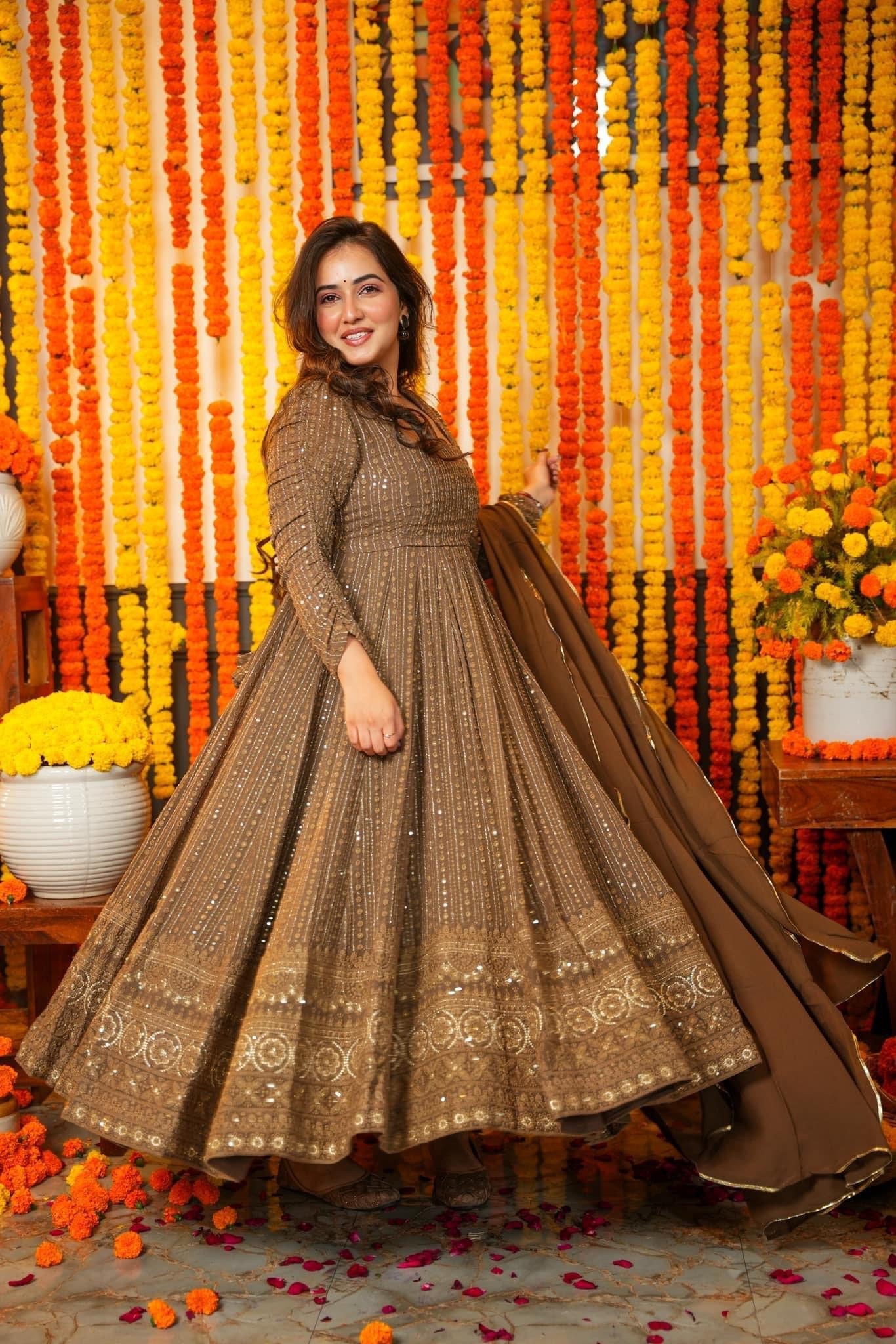 Yash Enterprise Night Star Embroidered Georgette Suit Set | Grocsy