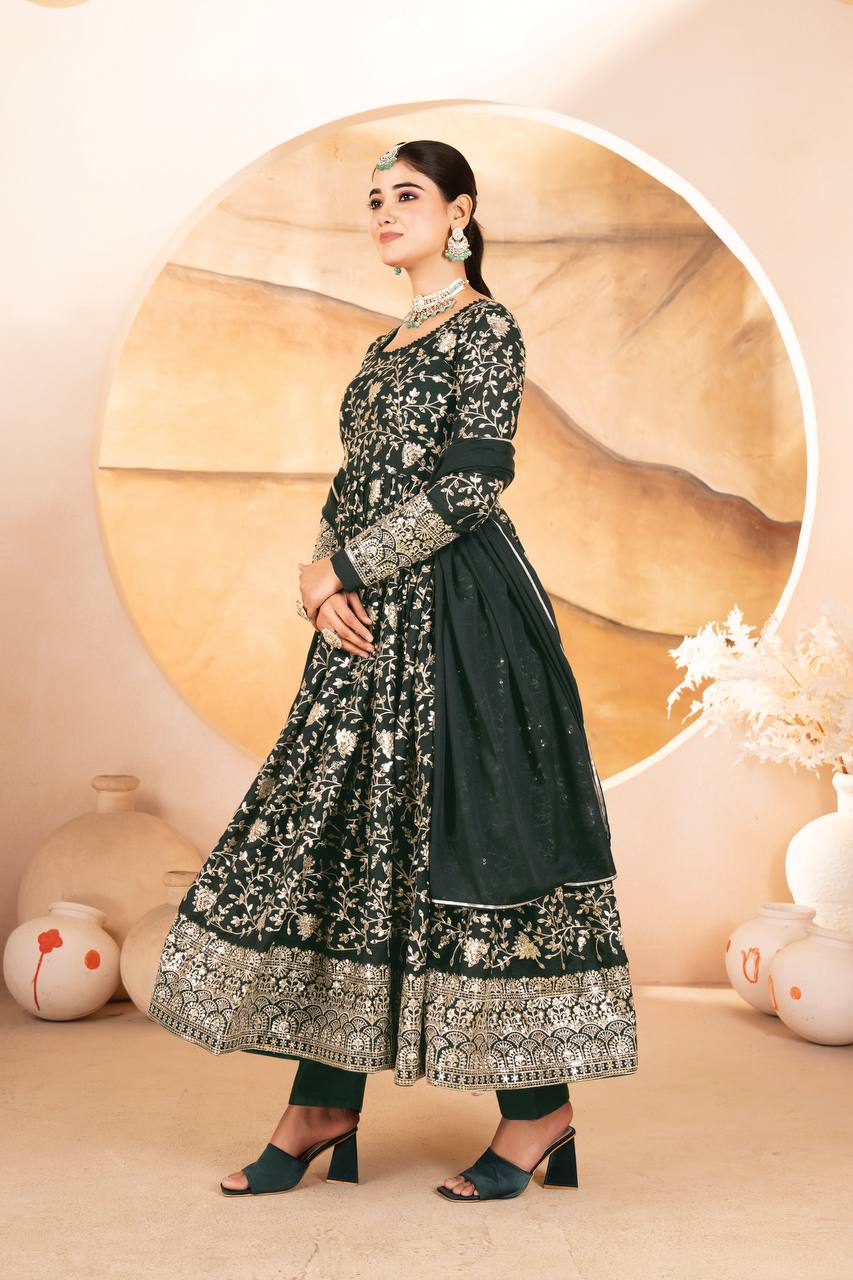 Yash Enterprise Dark Green Star Georgette Embroidered Suit Set | Grocsy