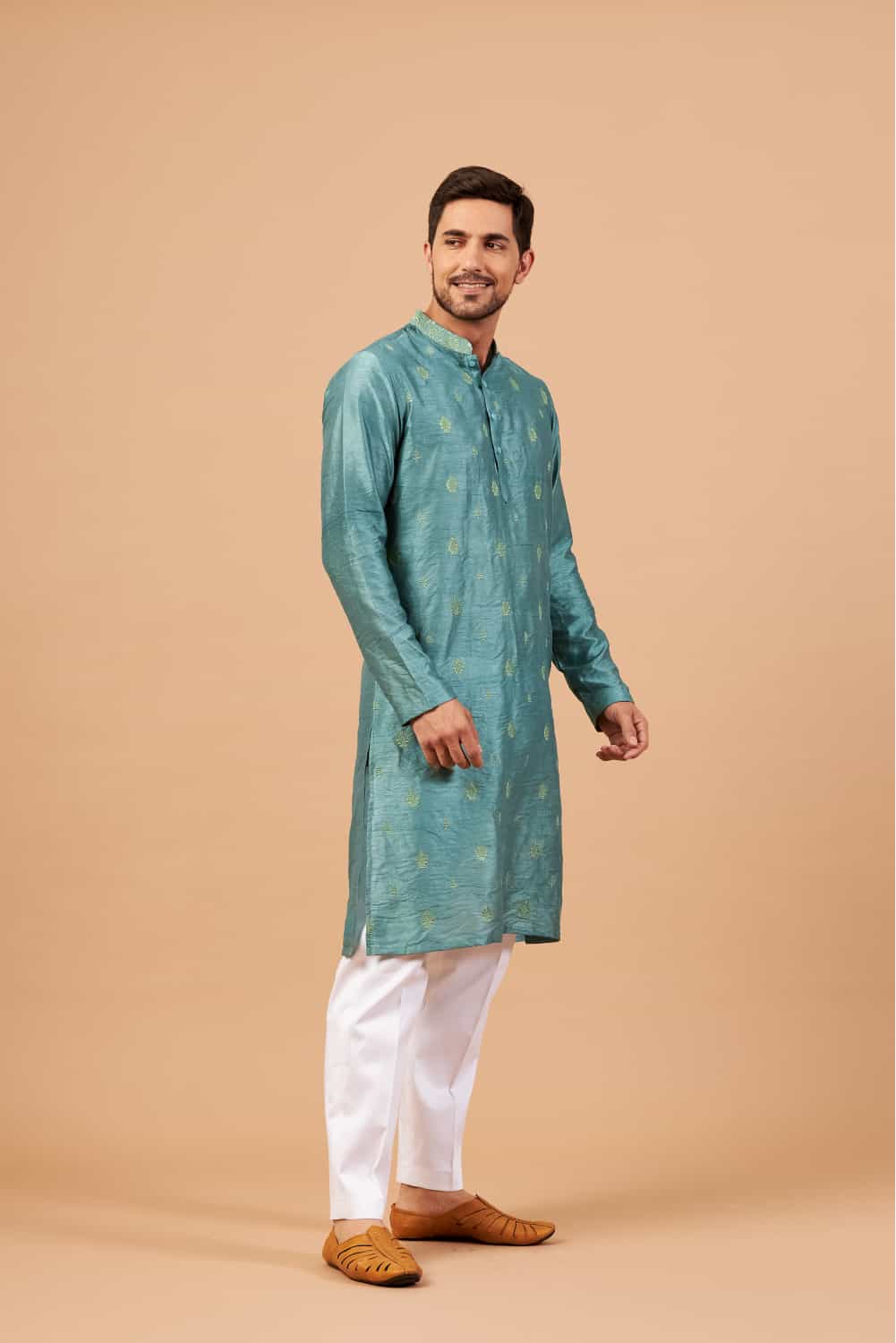 Greafy Designer Men's Kurta by Hilo Design | Grocsy