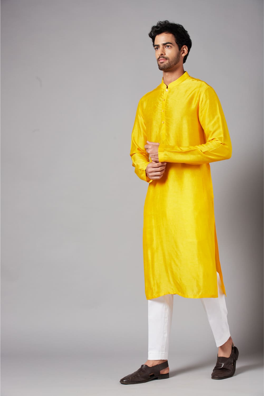 Yellow Plain Kurta by Hilo Design | Grocsy