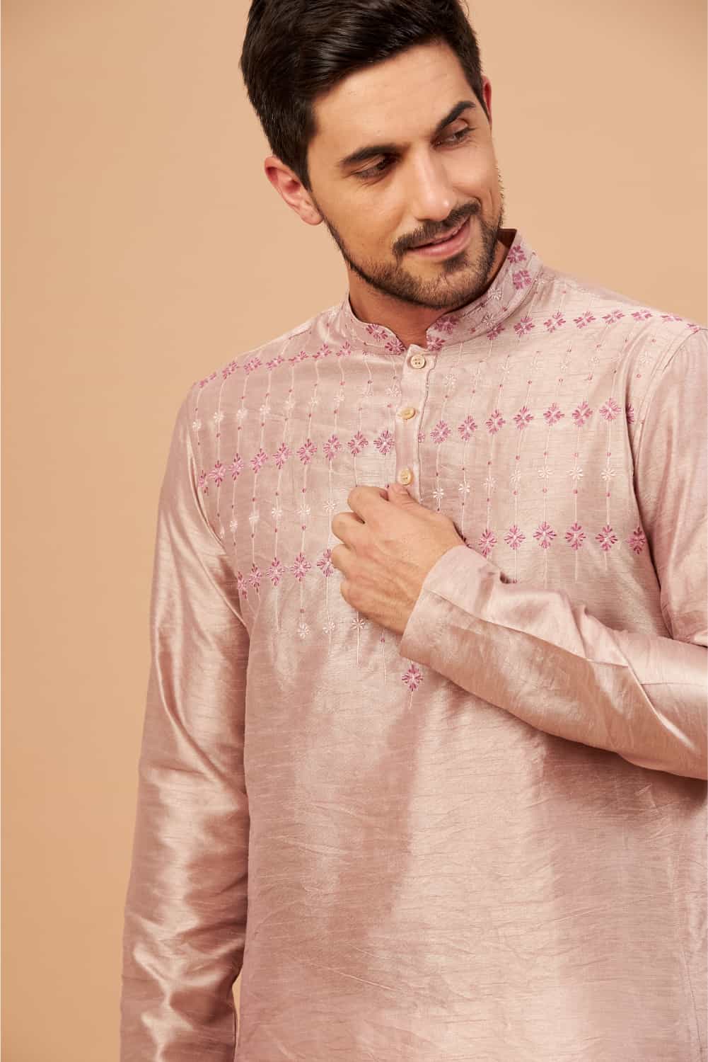 Florne Floral Geometric Embroidered Kurta by Hilo Design | Grocsy