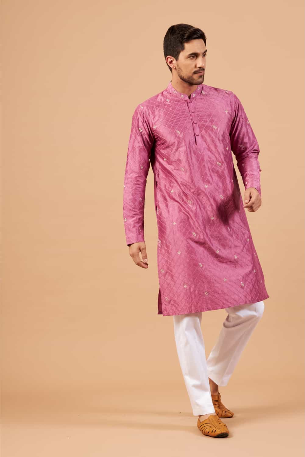 Pumetric Leaf Embroidered Purple Kurta by Hilo Design | Grocsy