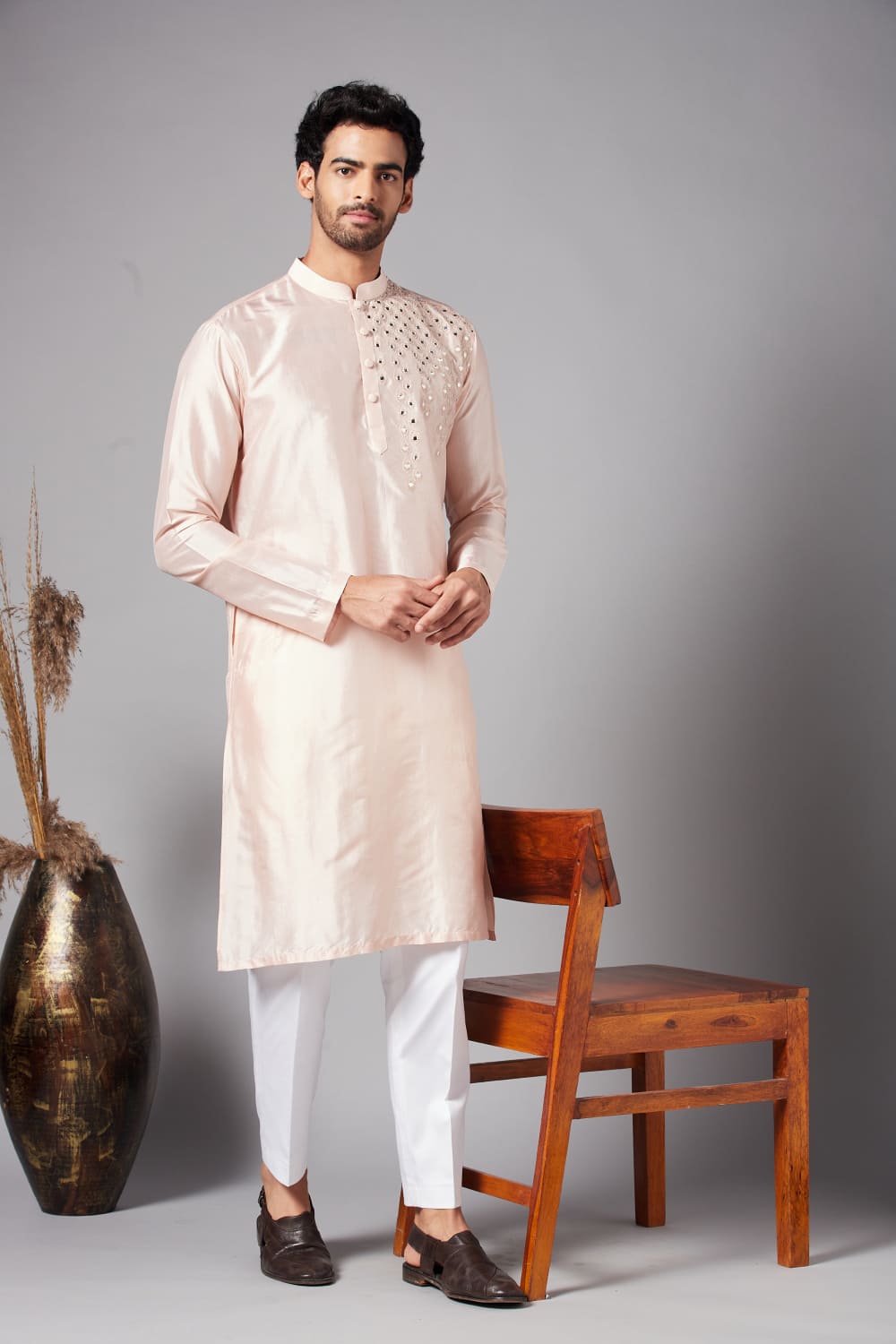 Rooyi Designer Men's Kurta by Hilo Design | Grocsy