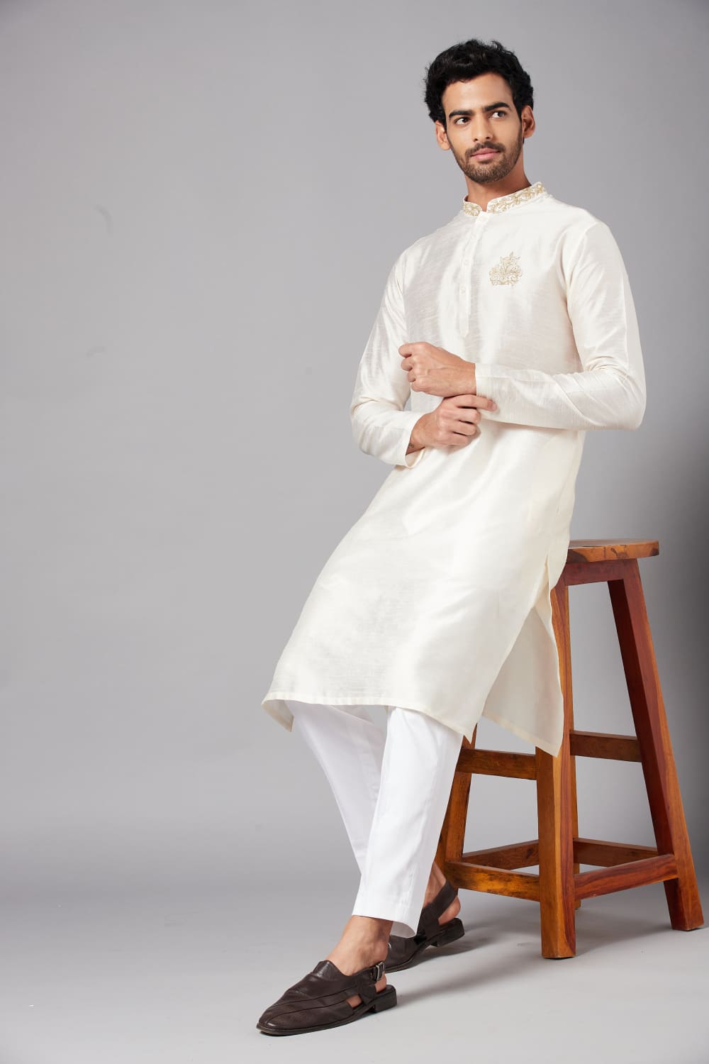 Ecru Basik Kurta by Hilo Design | Grocsy
