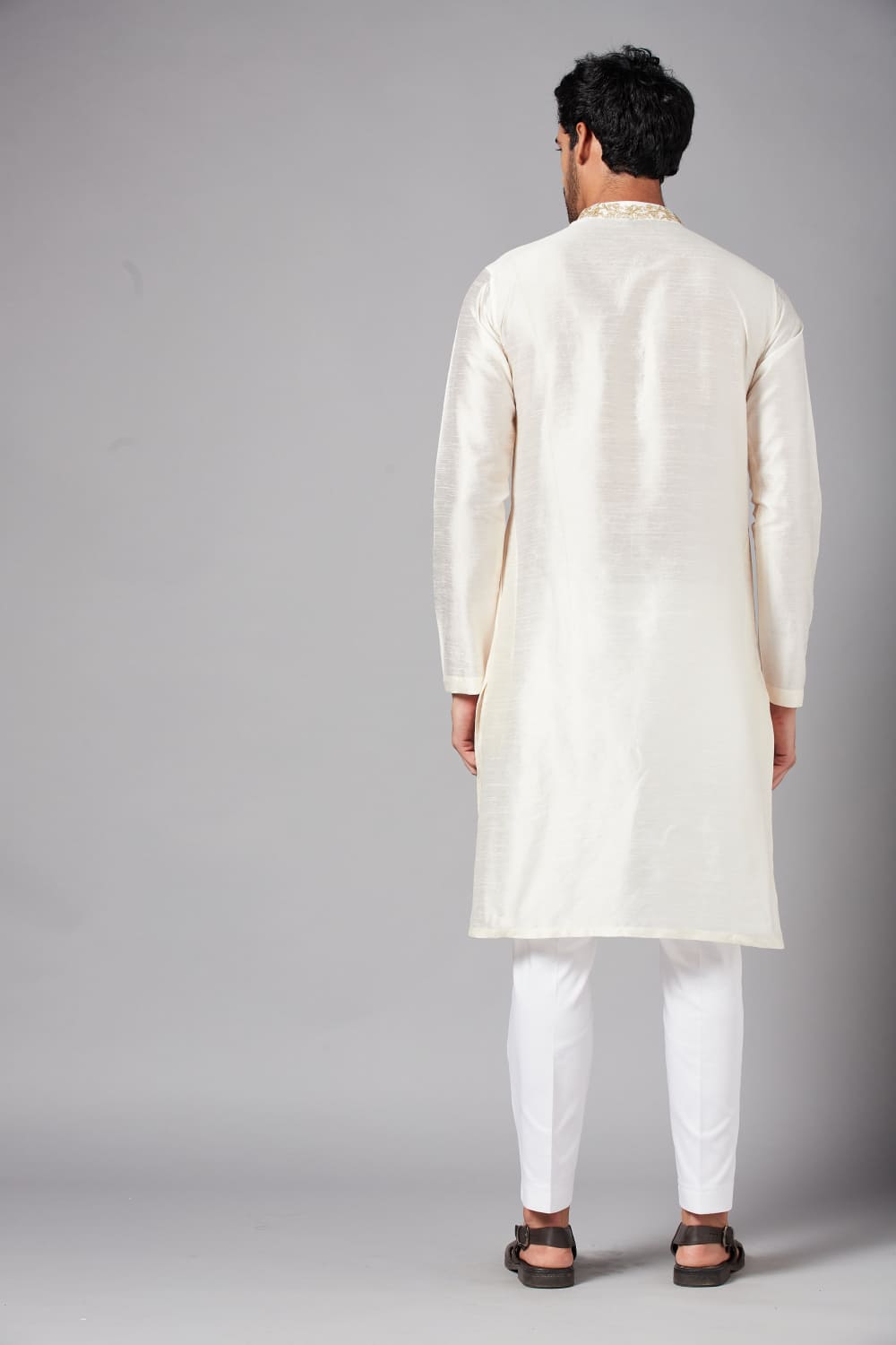 Ecru Basik Kurta by Hilo Design | Grocsy