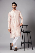 Ilaria Gold Zari Abstract Embroidered Peach Kurta by Hilo Design | Grocsy