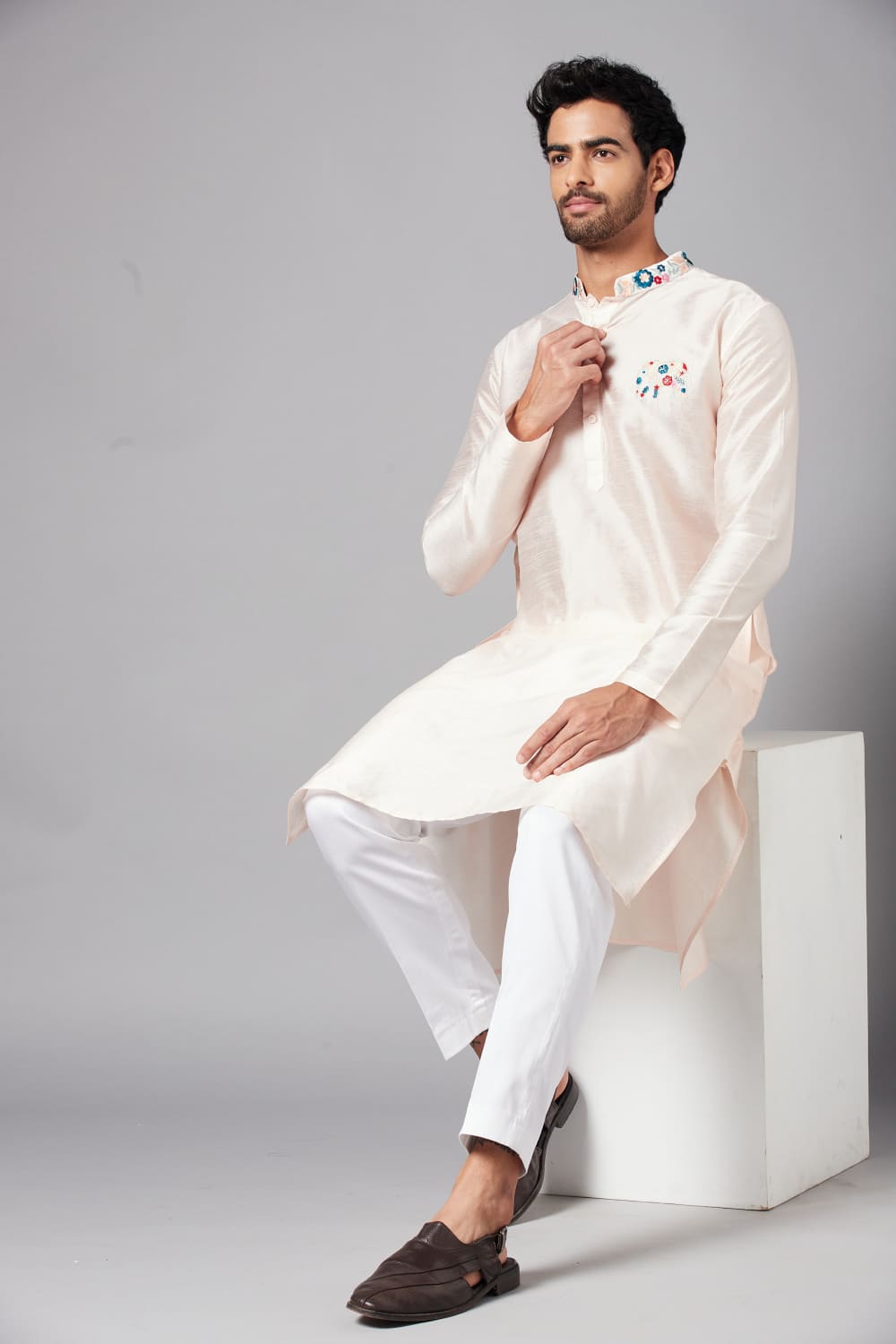 Gajanan Basik Kurta by Hilo Design | Grocsy