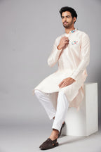 Gajanan Basik Kurta by Hilo Design | Grocsy
