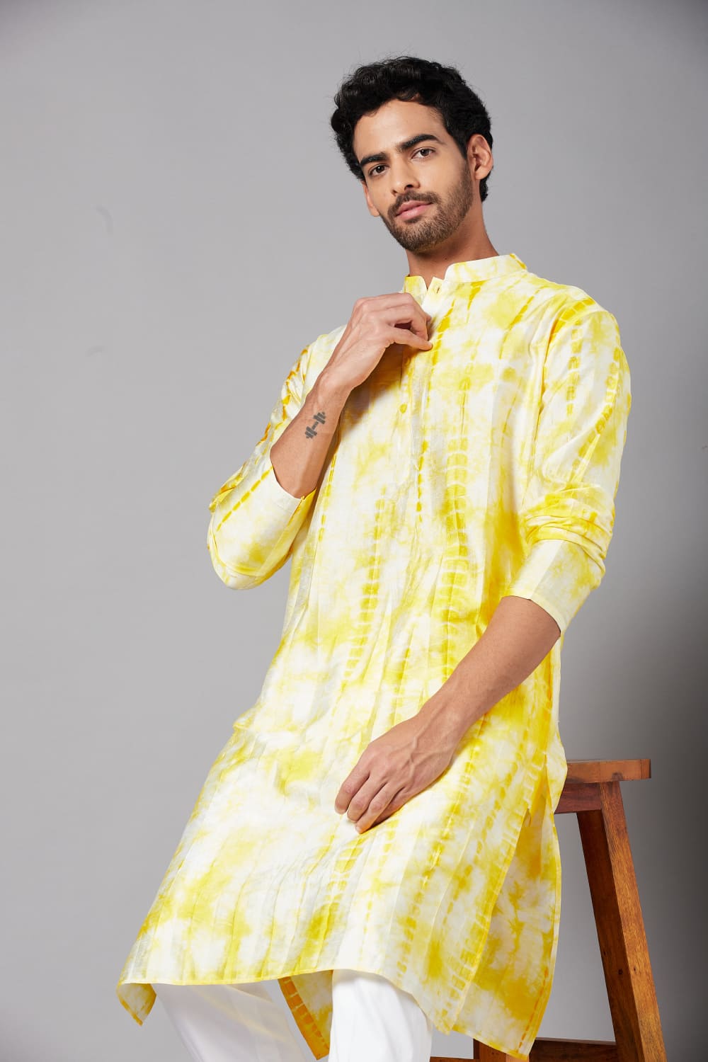 Tintlo Yellow Tie & Dye Kurta by Hilo Design | Grocsy