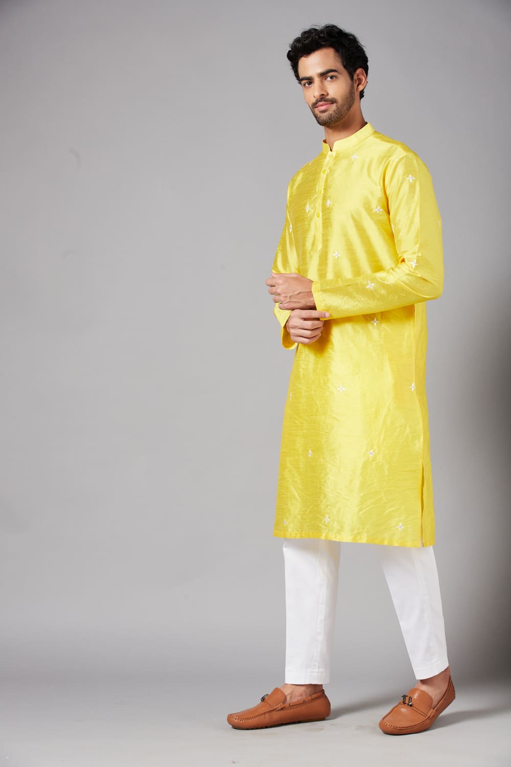 Saanjh Designer Men's kurta by Hilo Design | Grocsy