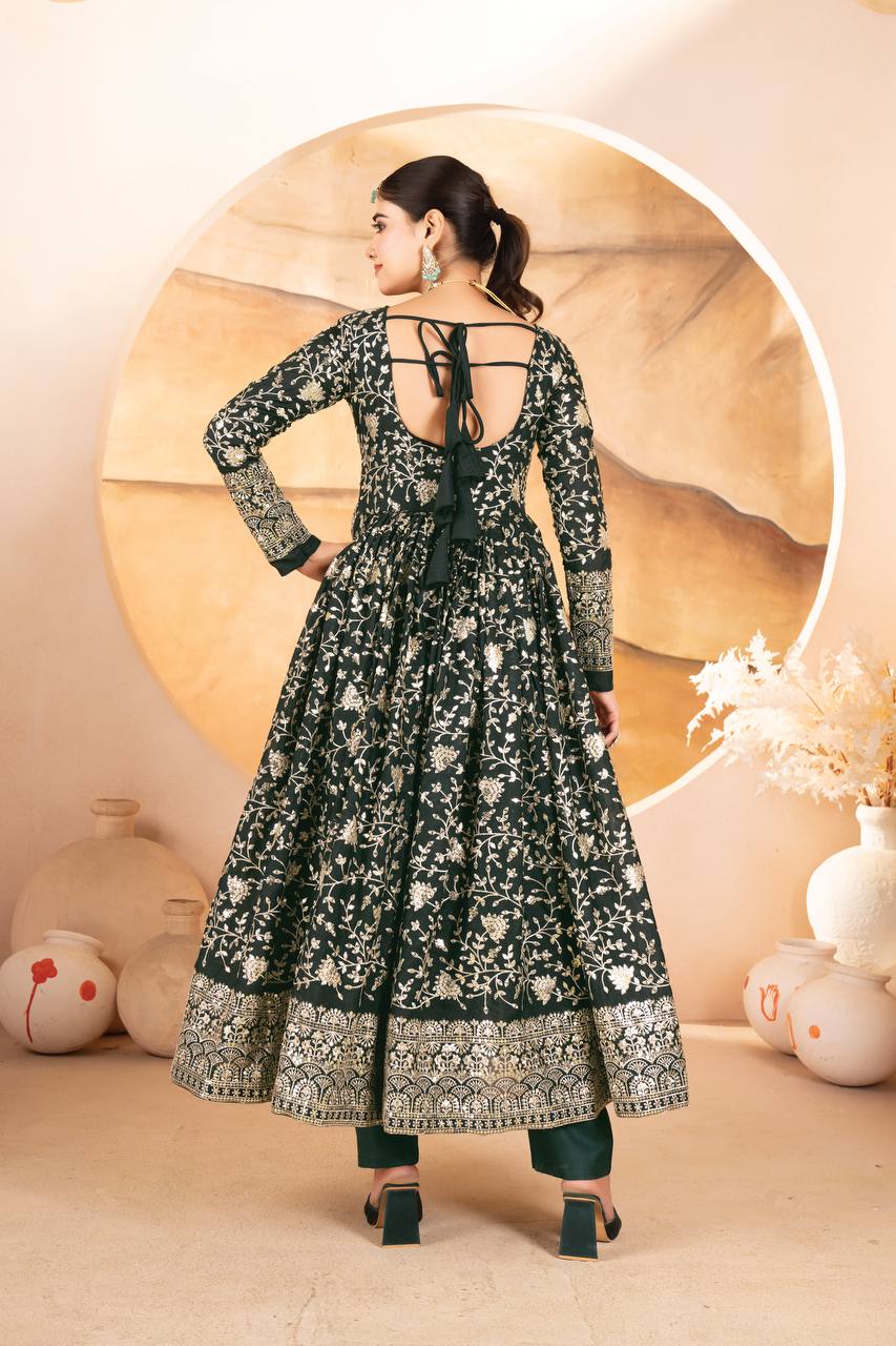 Yash Enterprise Dark Green Star Georgette Embroidered Suit Set | Grocsy