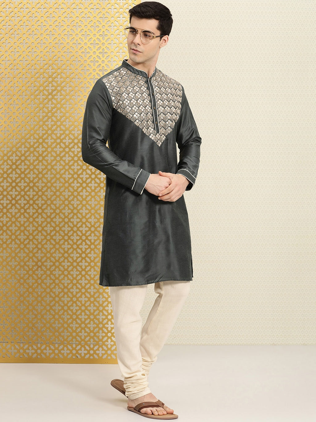 House of Pataudi Men Embroidered Mirror Work Jashn Kurta | Grocsy