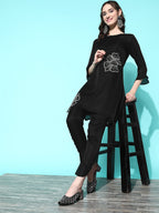 Sangria Women Butta Patch Work Kurta with Pant Set | Grocsy