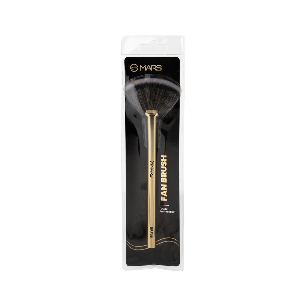 MARS Cosmetics Professional Fan Highlighting Brush | Grocsy