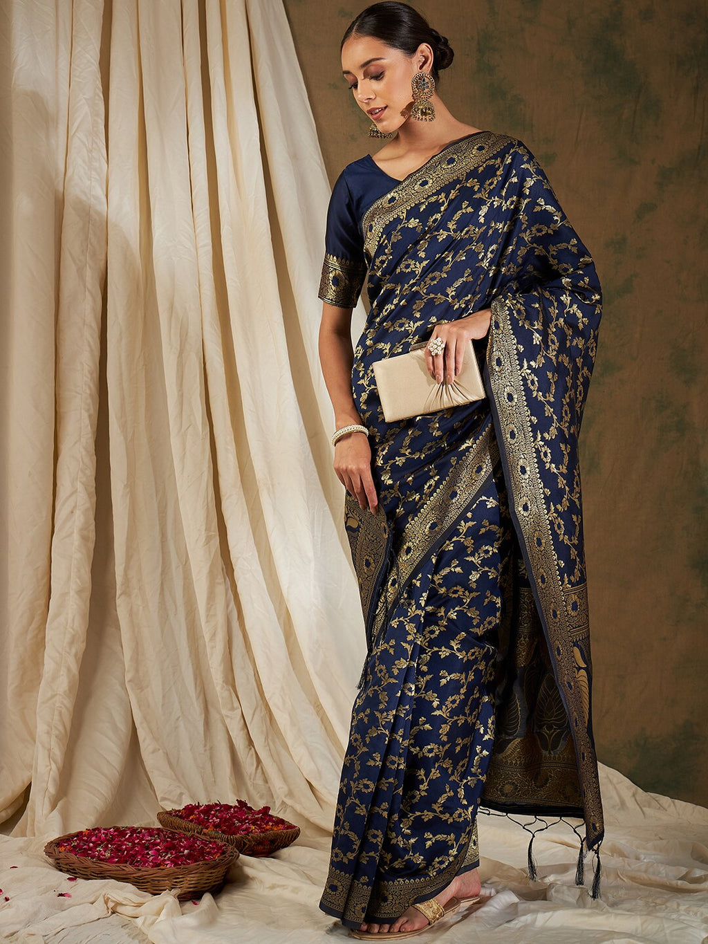 Sangria Navy Blue & Gold-Toned Floral Woven Design Zari Silk Blend Banarasi Saree | Grocsy