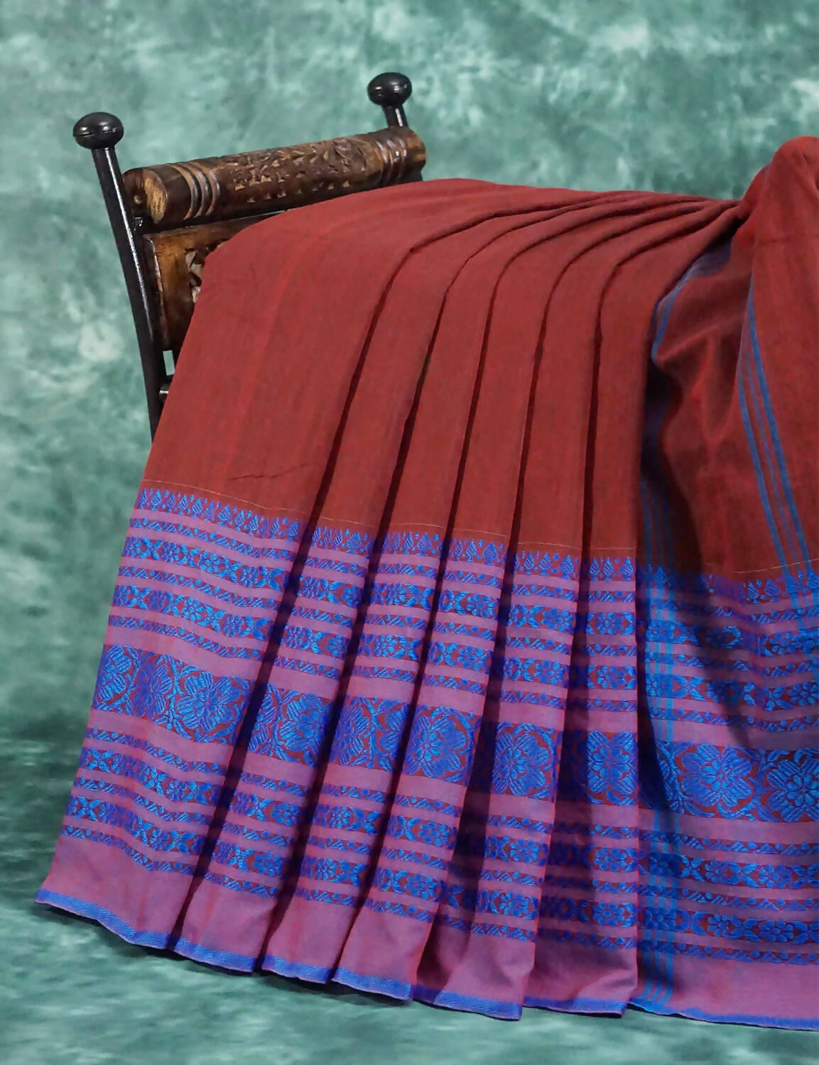 Maroon And Blue Colour Contrast Thread Borders Khadi Cotton Saree By Gayathri Reddy Designer Studio | Grocsy