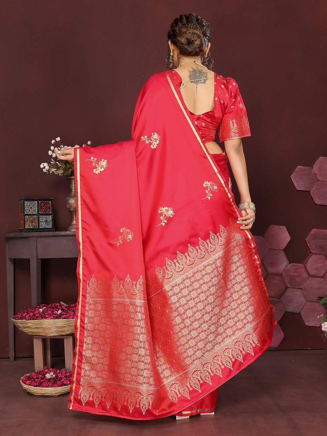 Joban Fashion Reddish Pink Floral Banarasi Silk Sarees | Grocsy