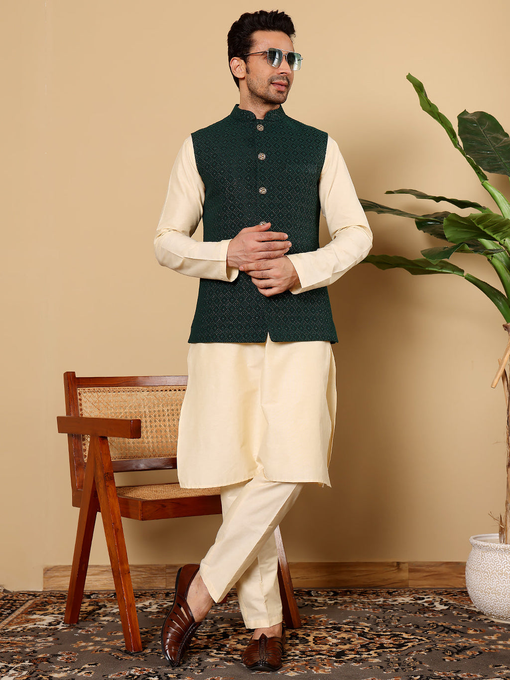 MULTI SHADES Men's Green Embroidered Band Neck Woven Design Nehru Jacket | Grocsy