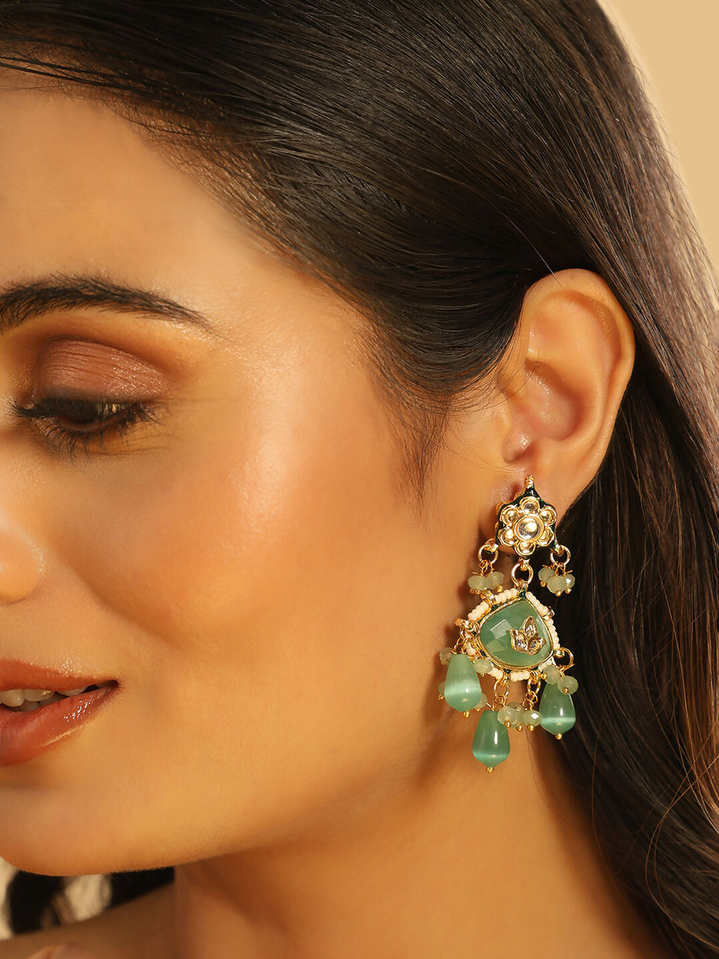Nuyug 22K Gold Plated Lush Green Maang Tikka & Earrings Set | Grocsy