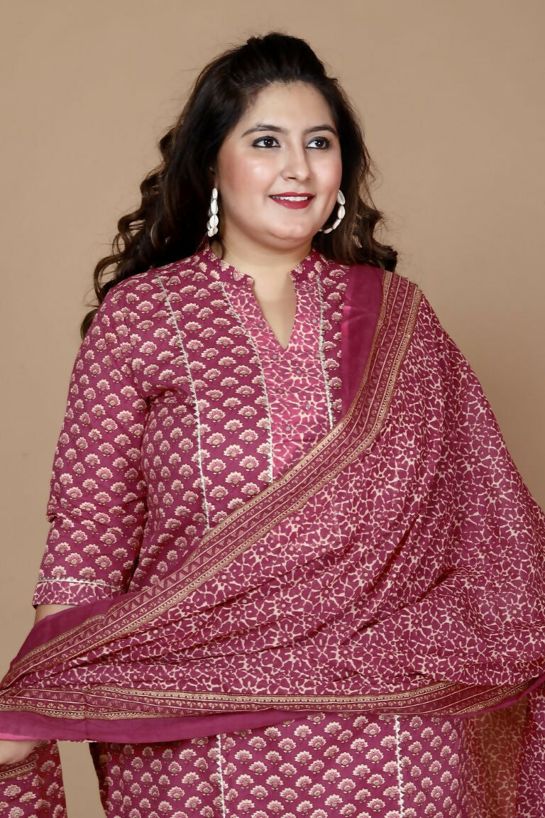 Miravan Women's Plus Size Pink Straight Floral Printed Kurta & Palazzo With Dupatta Set | Grocsy