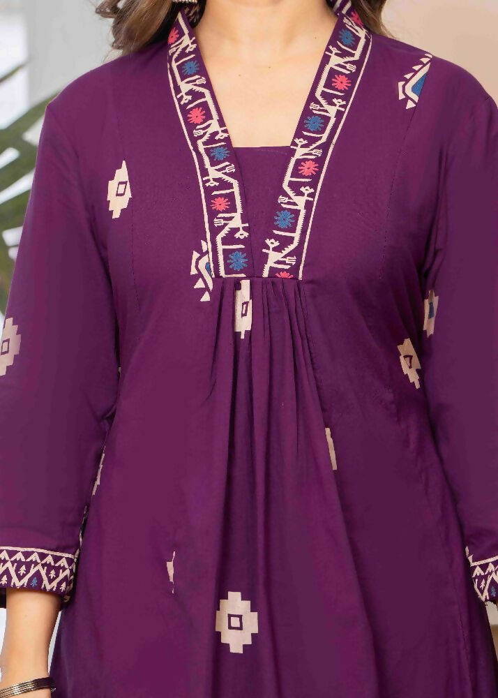Jaimini Women Cotton Printed V-Neck 3/4 Sleeves Calf Length Flared Kurta Pant And Dupatta Set | Grocsy