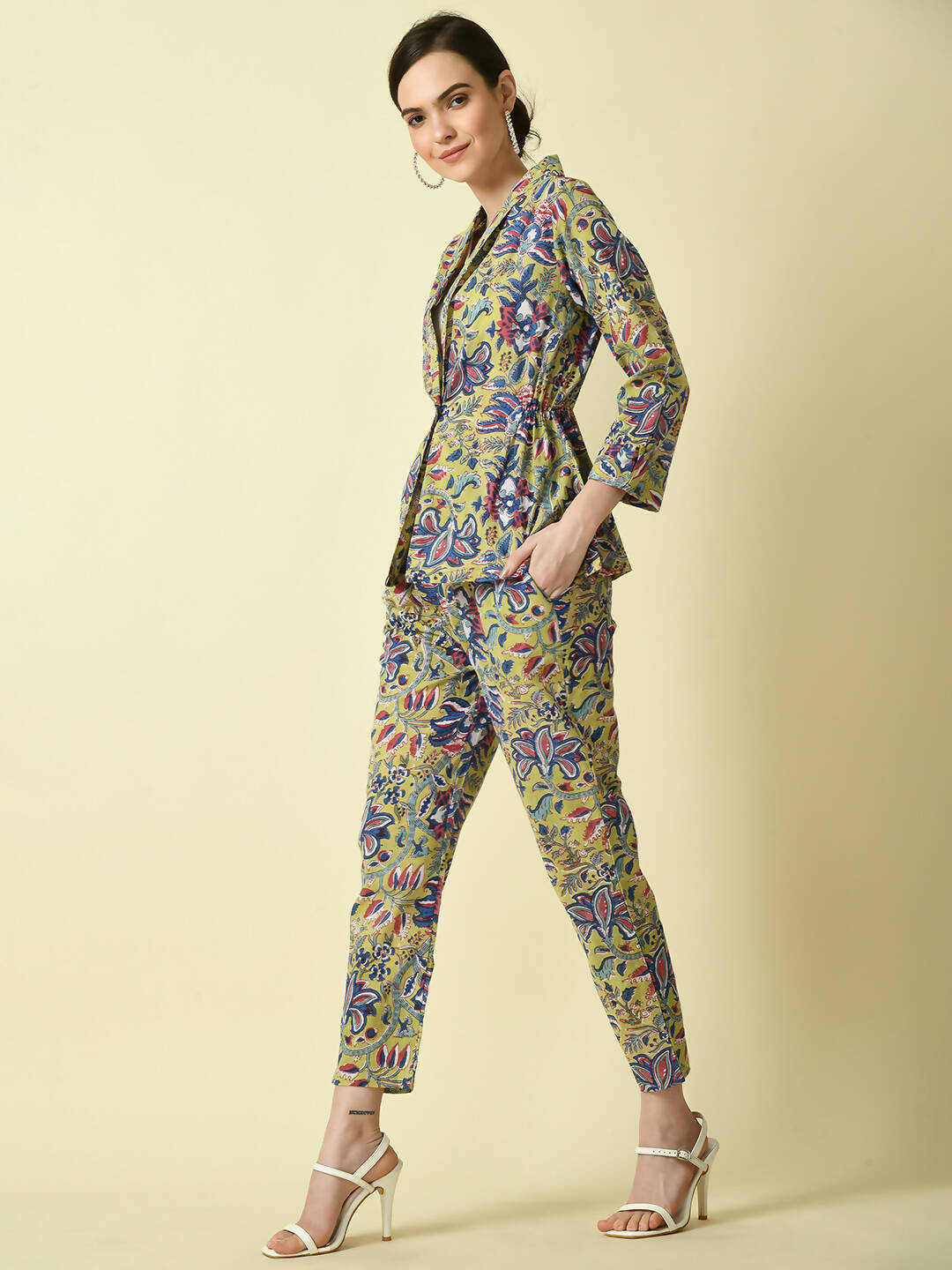 Myshka Women's Multi Shawl Neck Coat With Trousers | Grocsy