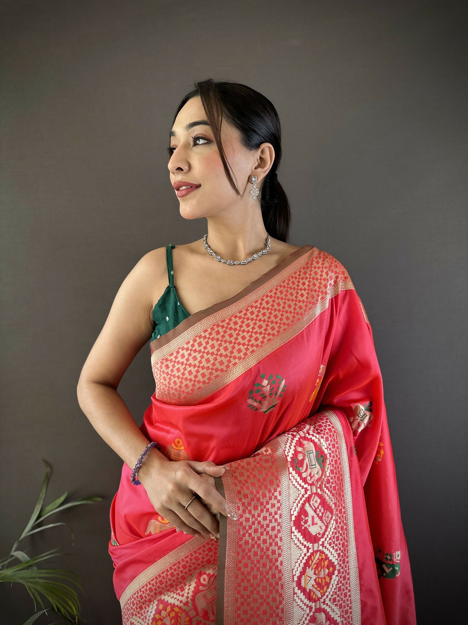 Joban Fashion Peach Elephant & Floral Motifs Soft Lichi Silk Banarasi Saree | Grocsy