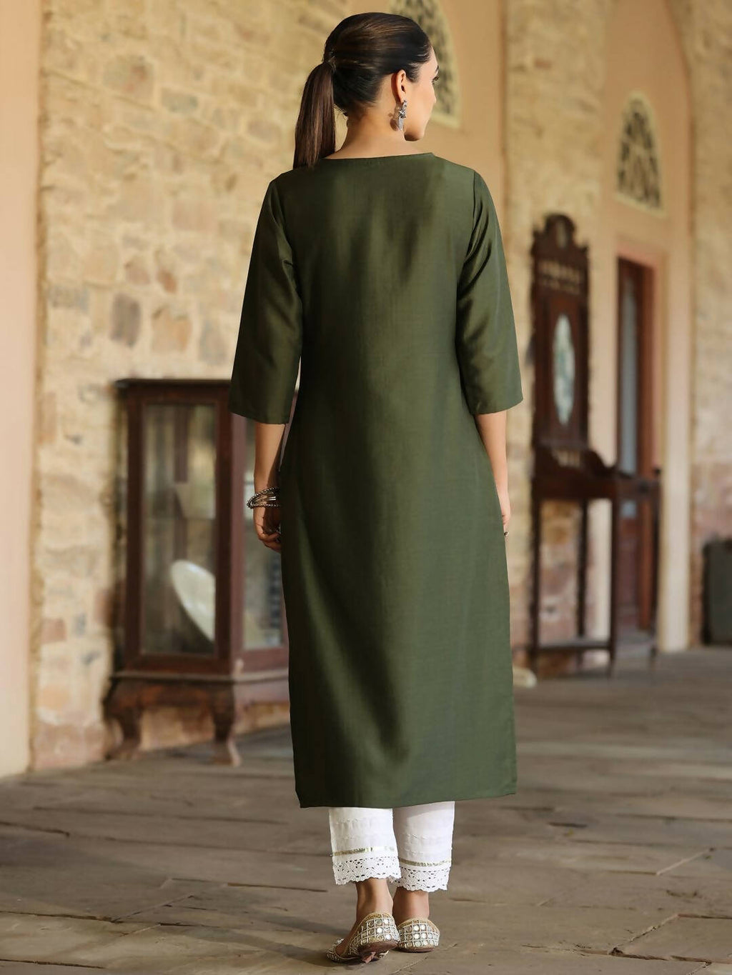 Juniper Women's Green Chinnon Printed Kurta | Grocsy