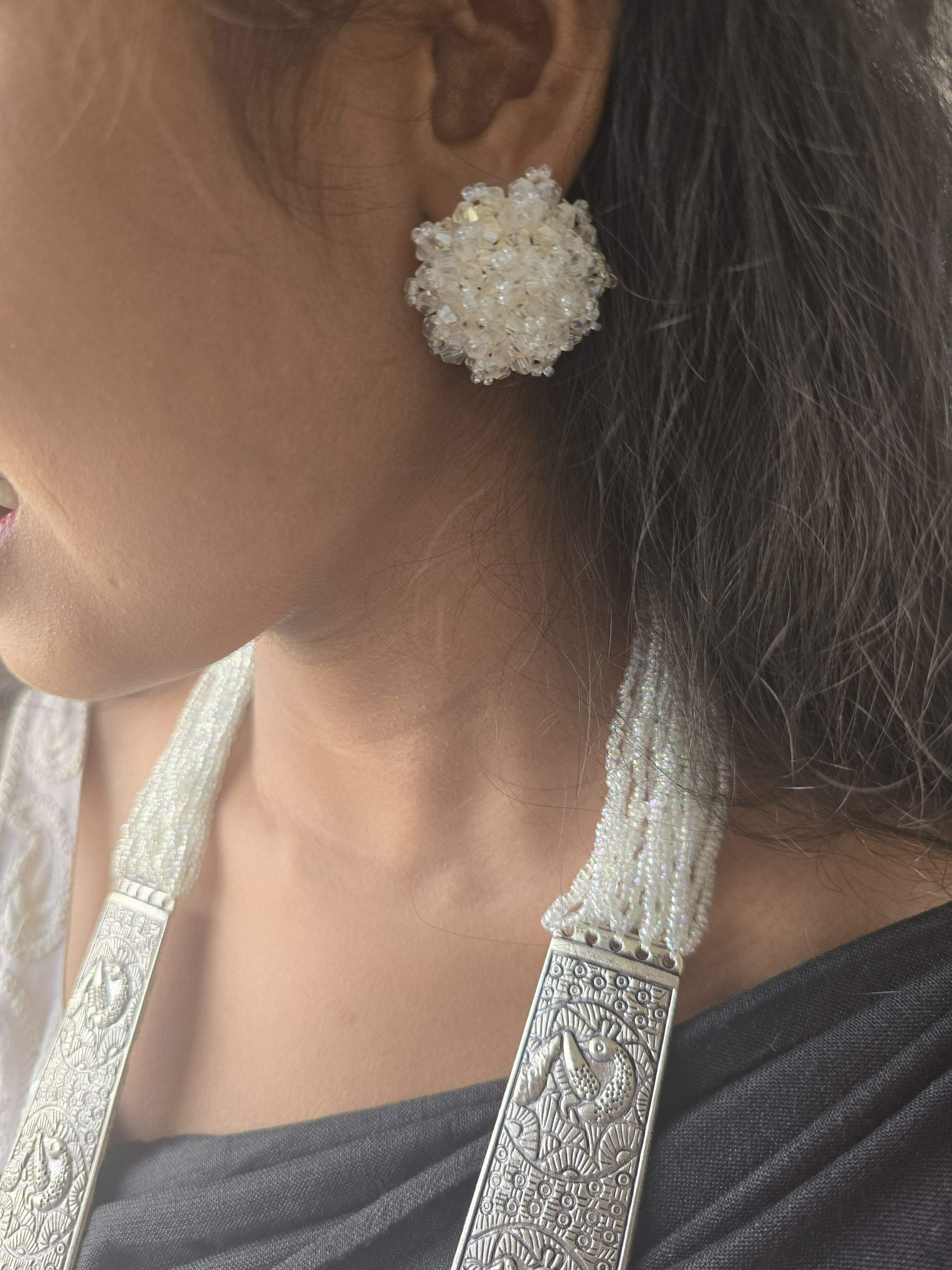 Inhanns Premium Everyday Studs - White | Grocsy