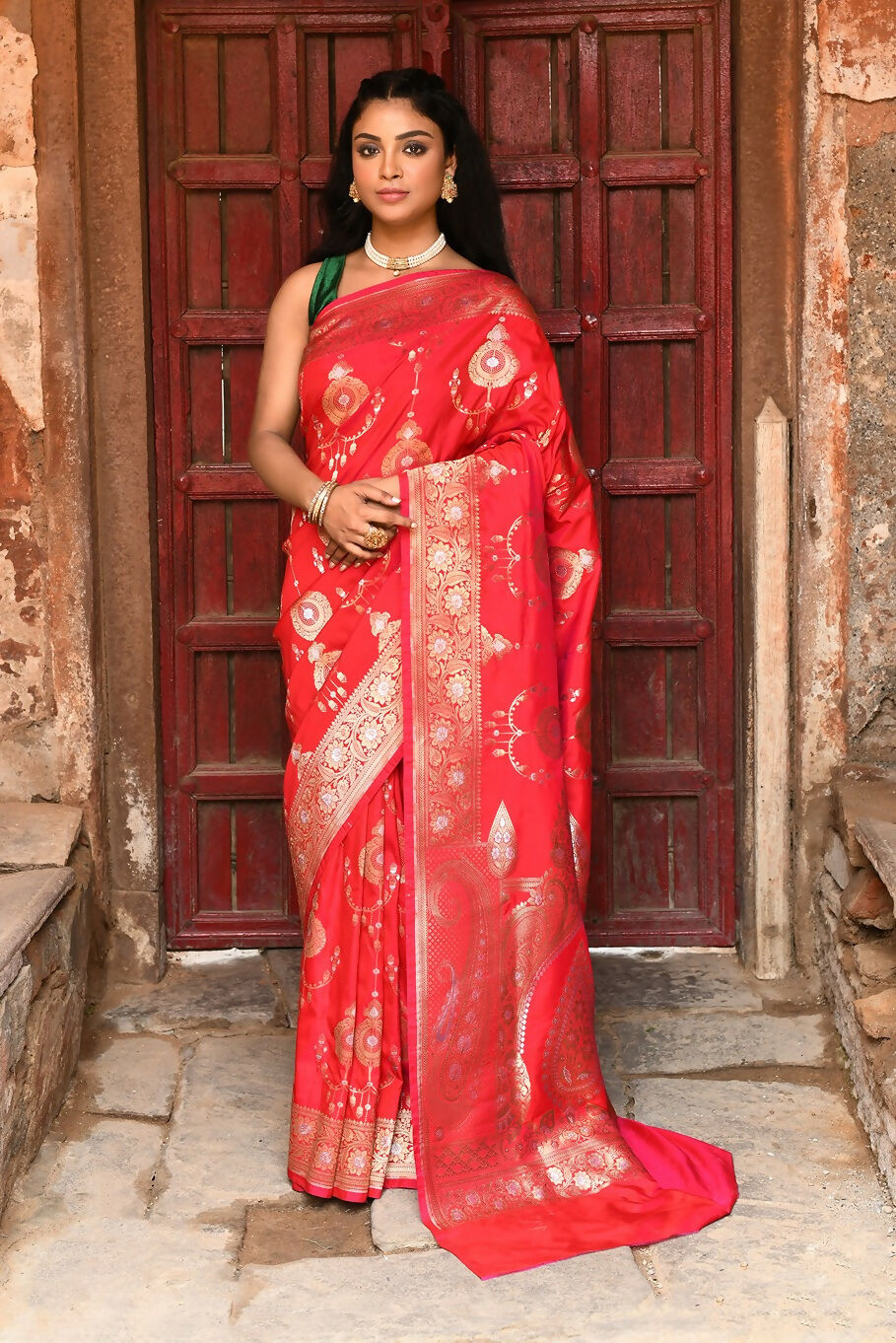 Joban Fashion Red Soft Pure Handloom Banarasi Silk Saree | Grocsy