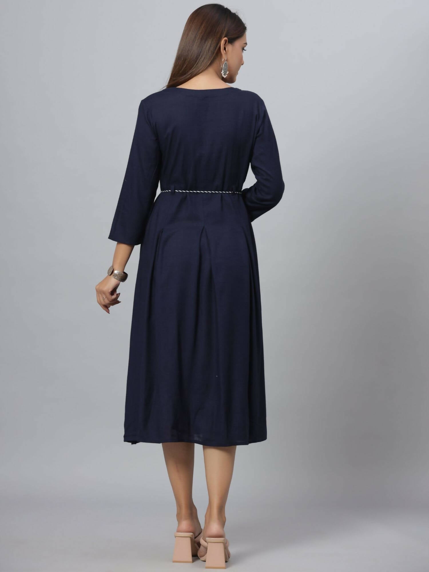 Juniper Women's Navy Rayon Slub Solid Dress | Grocsy