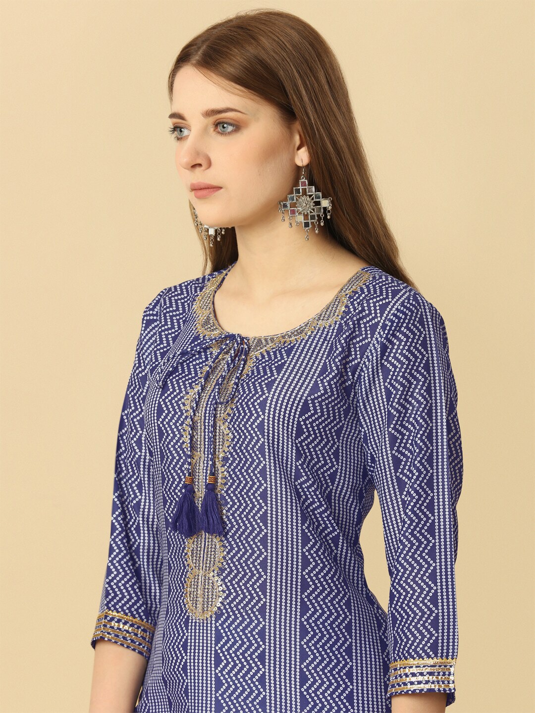 HERE&NOW Blue & White Tie-Up Neck Bandhani Printed Sequined Straight Kurta | Grocsy