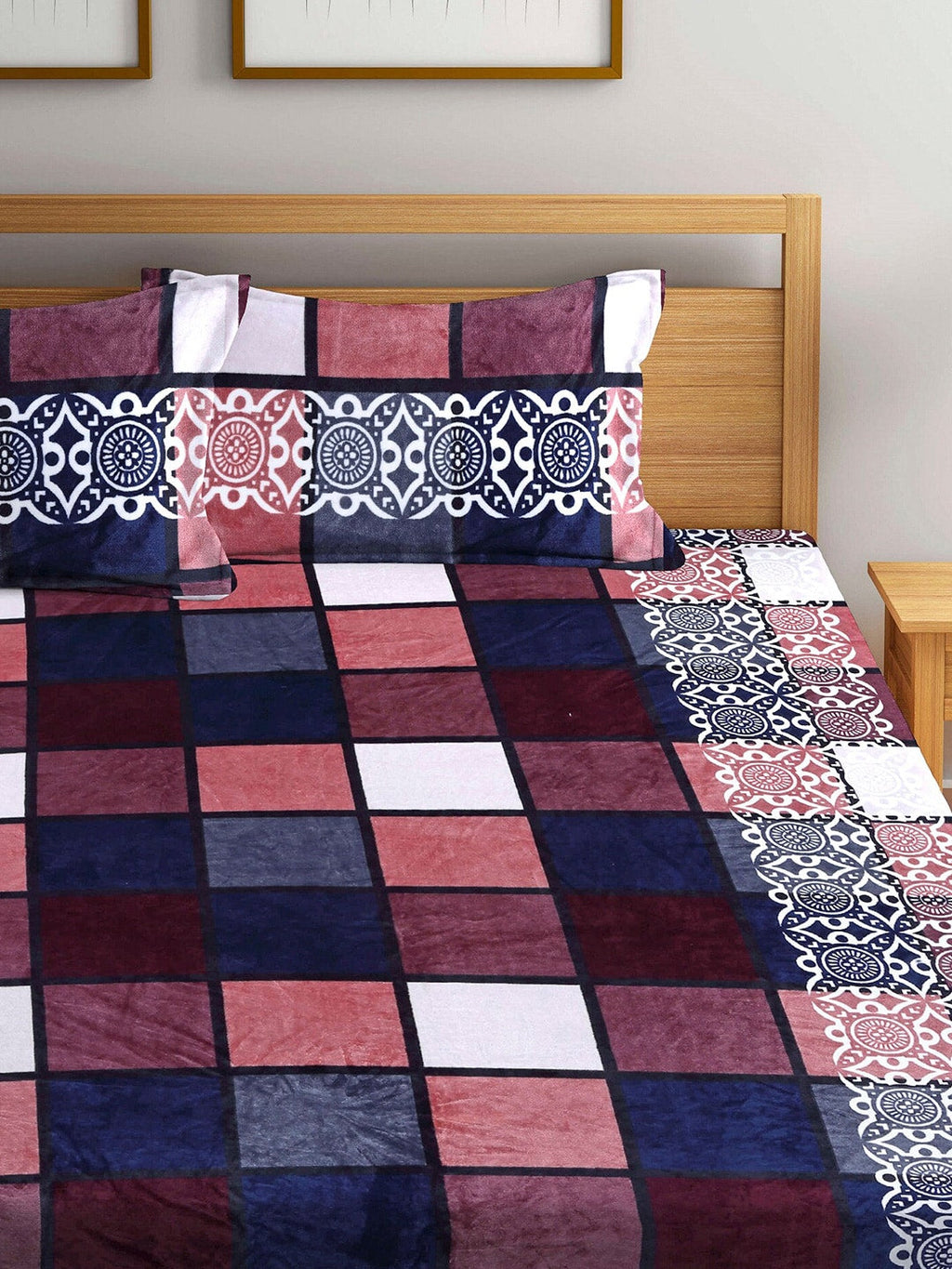 Stylespace by Isha Pink Geometric 300 TC Warm Velvet King Bedsheet & 2 Pillow Covers | Grocsy