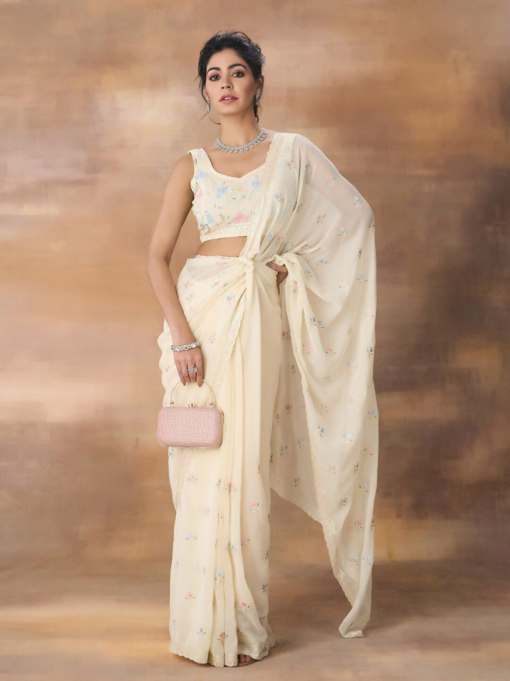 kasee Floral Embroidered Saree | Grocsy