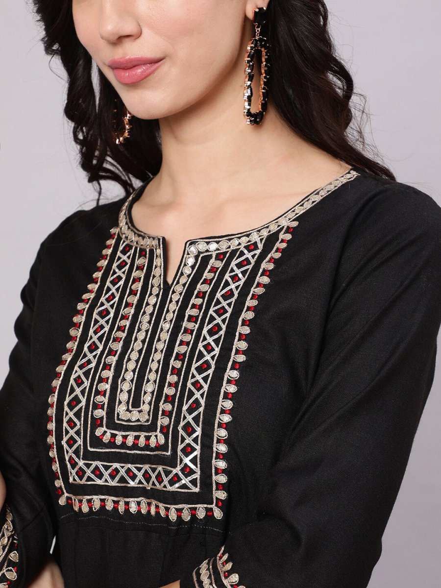 Aks Embroidered Round Neck Anarkali Kurta | Grocsy