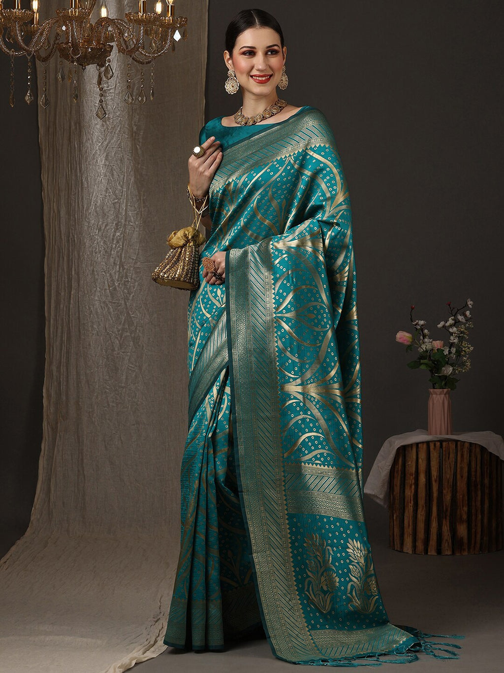 Saree Mall Woven Design Zari Silk Blend Banarasi Saree | Grocsy
