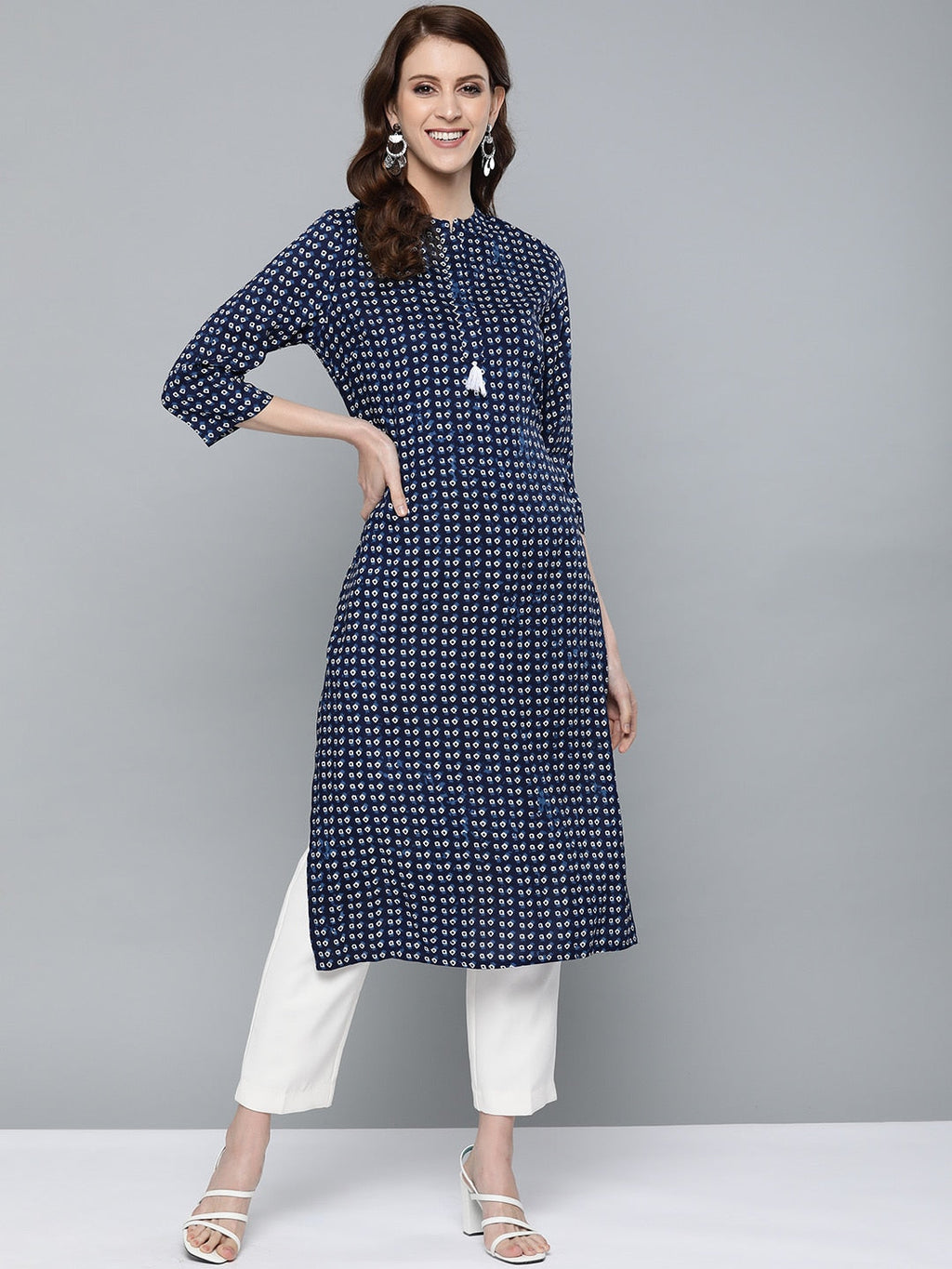 HERE&NOW Women Navy Blue & White Bandhani Print Straight Kurta | Grocsy