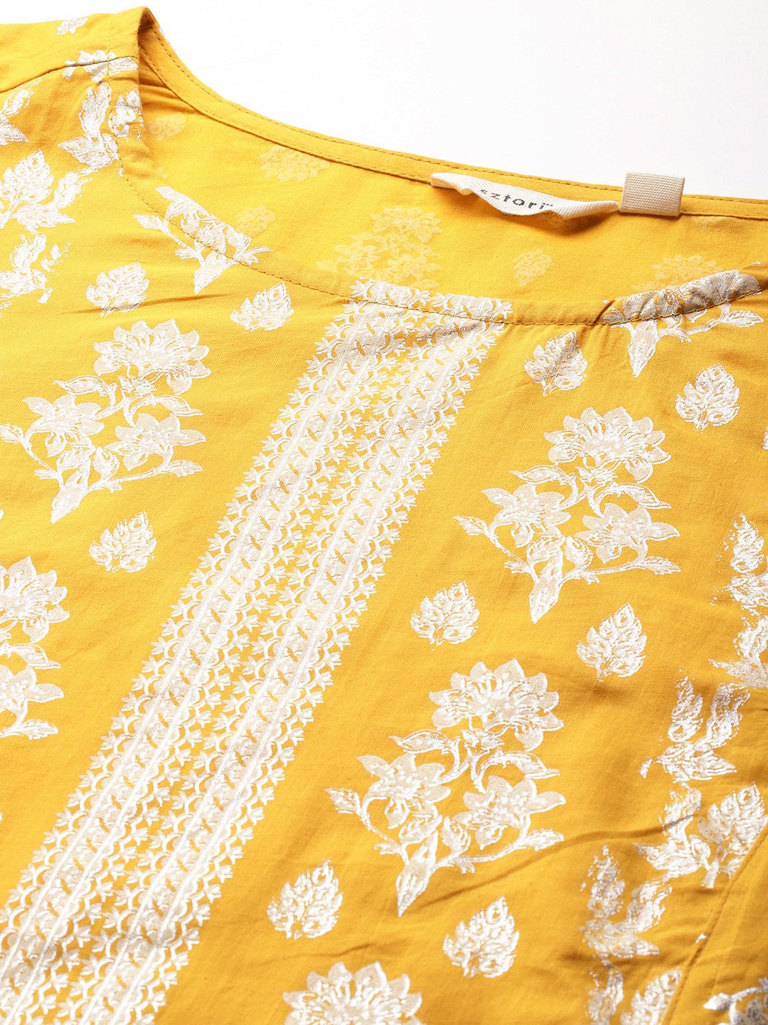 Sztori Plus-Size Gotta Patti Ethnic Motif Print Pure Cotton Kurta with Trousers & Dupatta | Grocsy