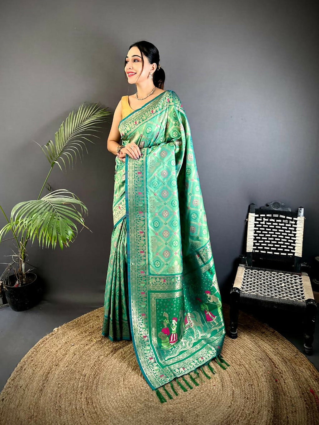 Joban Fashion Bottle Green Butti Motifs Soft Silk Patola Saree | Grocsy