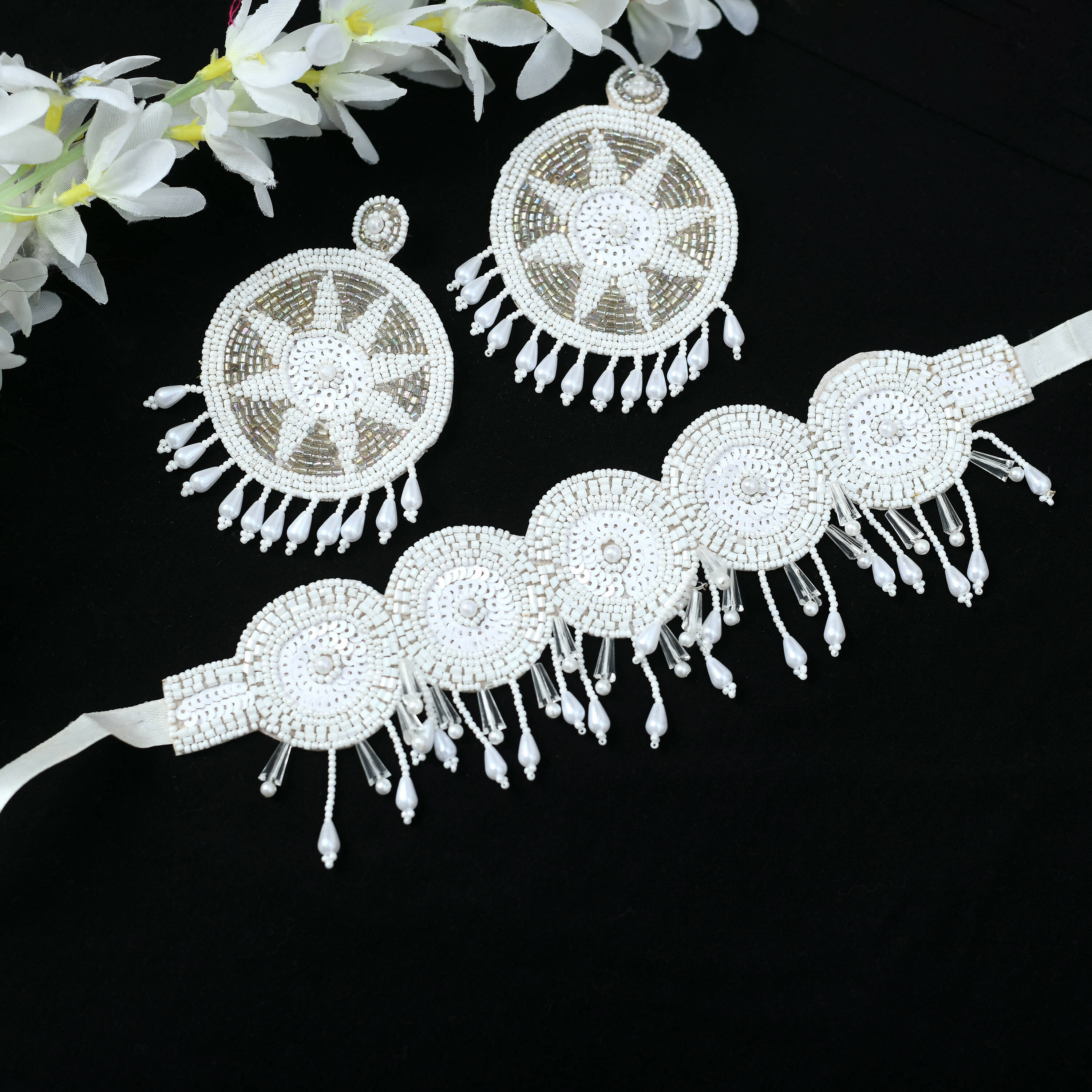 Mominos Fashion Johar Kamal Handicraft Off White/Golden Pearls Necklace with Earrings For Women
